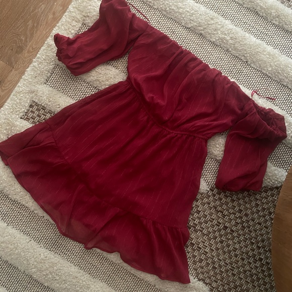 Francesca's Collections Dresses & Skirts - Brand new off the shoulder dress